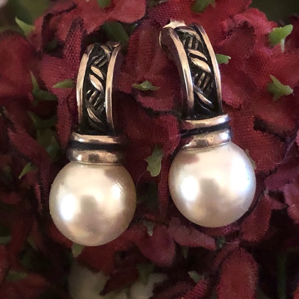 Rare Vintage Silpada Sterling Silver Pearl Drop Post Earrings P0826